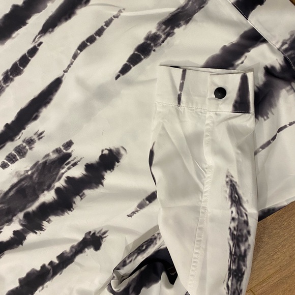 Shein dressed shirt - Picture 5 of 6